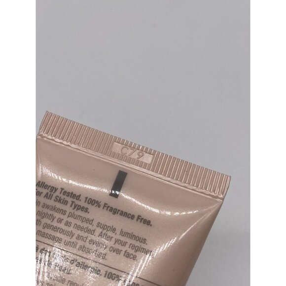 Clinique Moisture Surge Overnight Mask - Mini 1oz - Picture 4 of 4